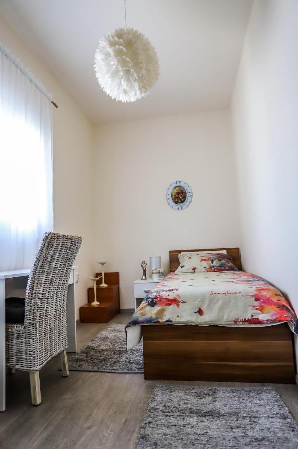 Apartman Veronika Ðakovo Екстериор снимка