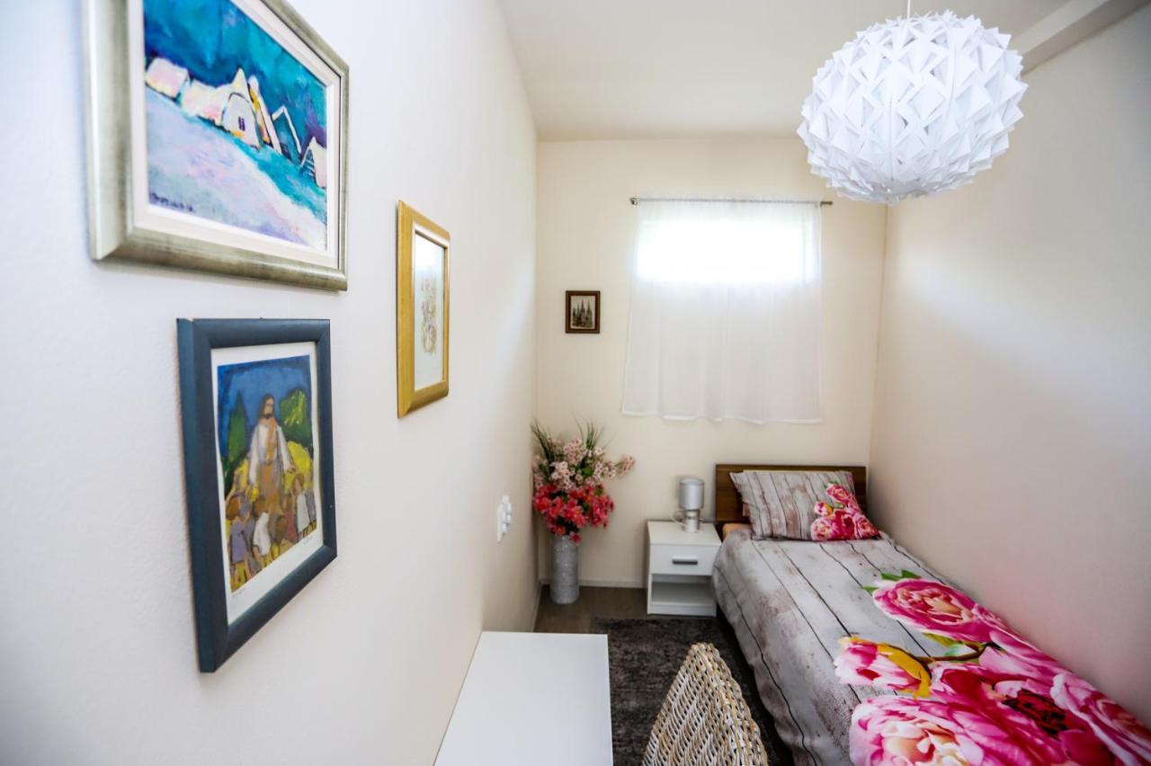 Apartman Veronika Ðakovo Екстериор снимка